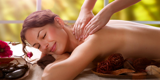 Χαλαρωτικό Massage χωρίς πίεση <b><i>50' 22,00 € & 60' 25,00 €</i></b>